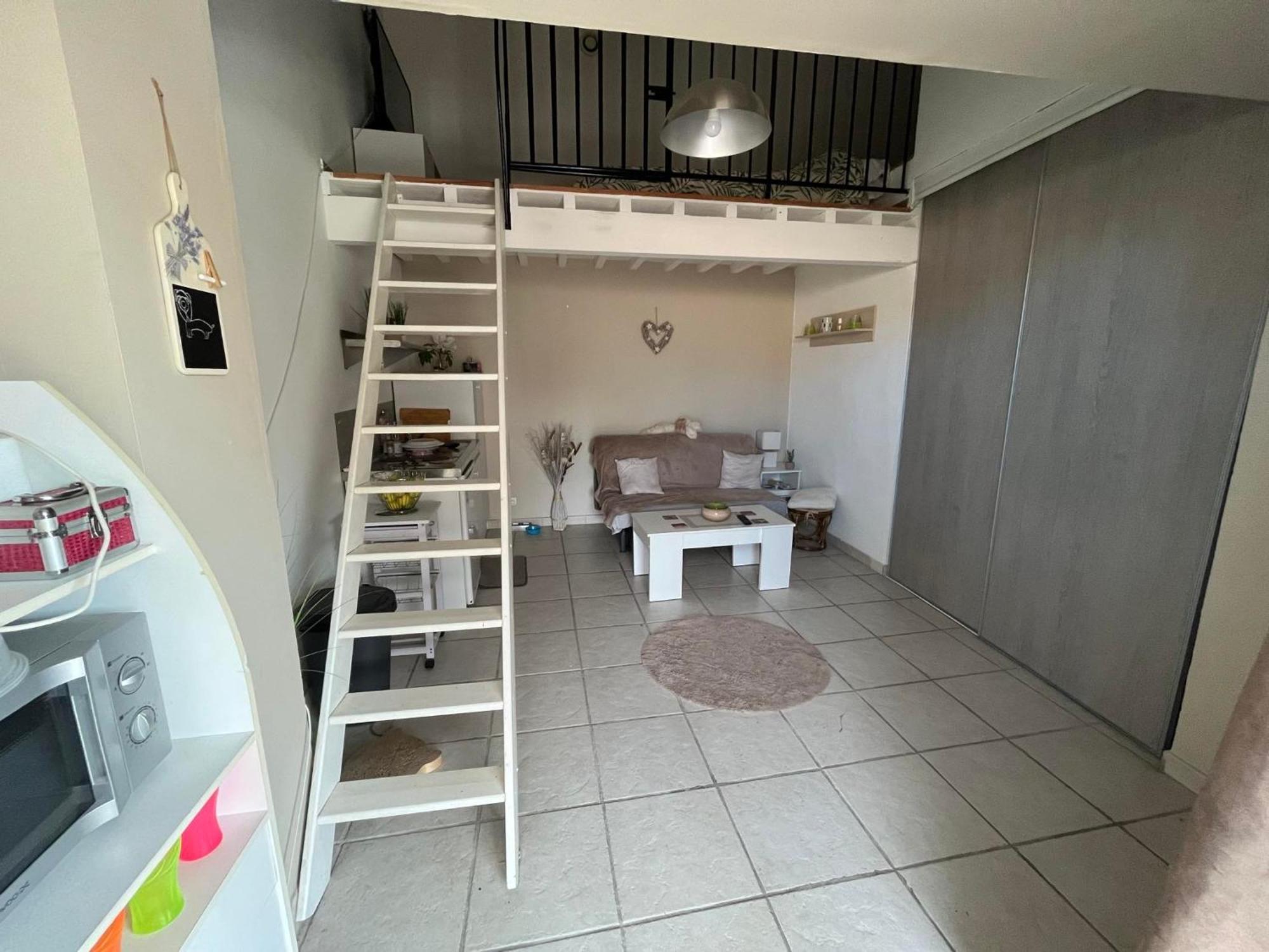 Maison De Village Caumont-sur-Durance Екстериор снимка