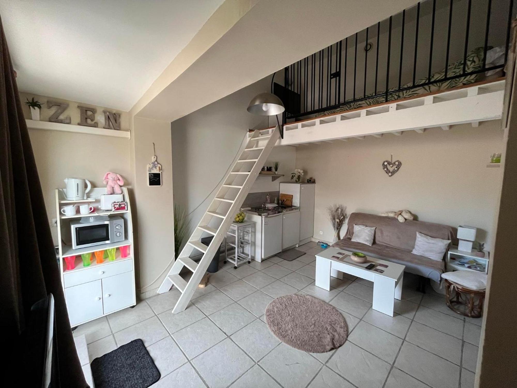 Maison De Village Caumont-sur-Durance Екстериор снимка